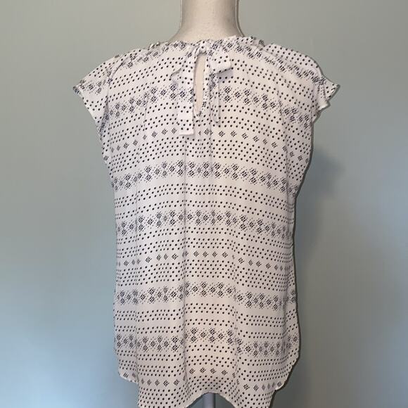 Women's LC Lauren Conrad Pleated Scoopneck Top Size L - Picture 5 of 7